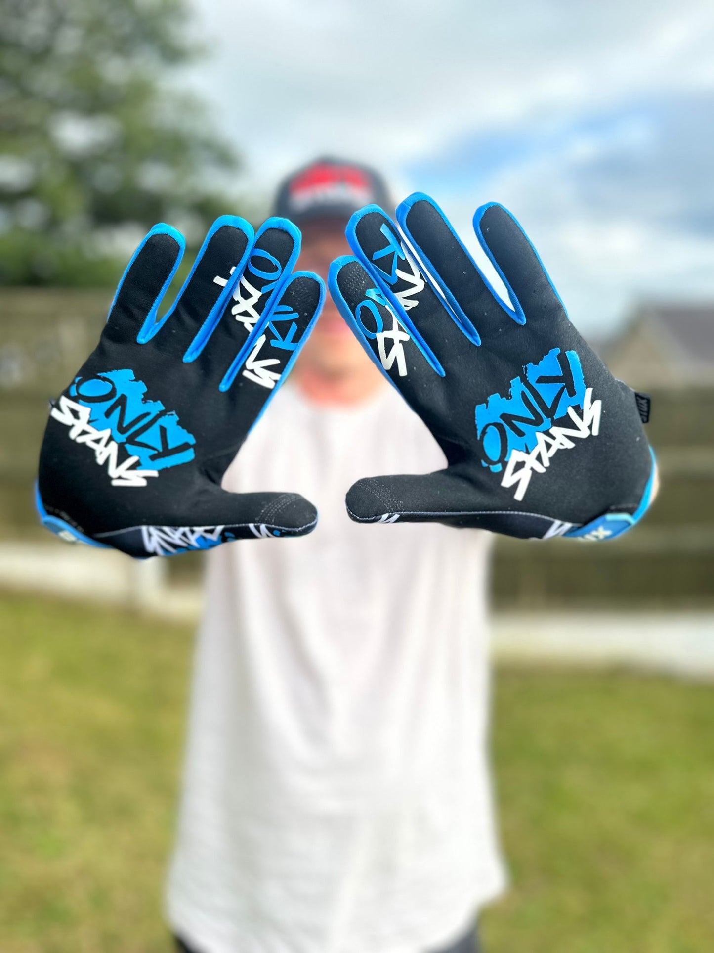 OS Gloves - Black
